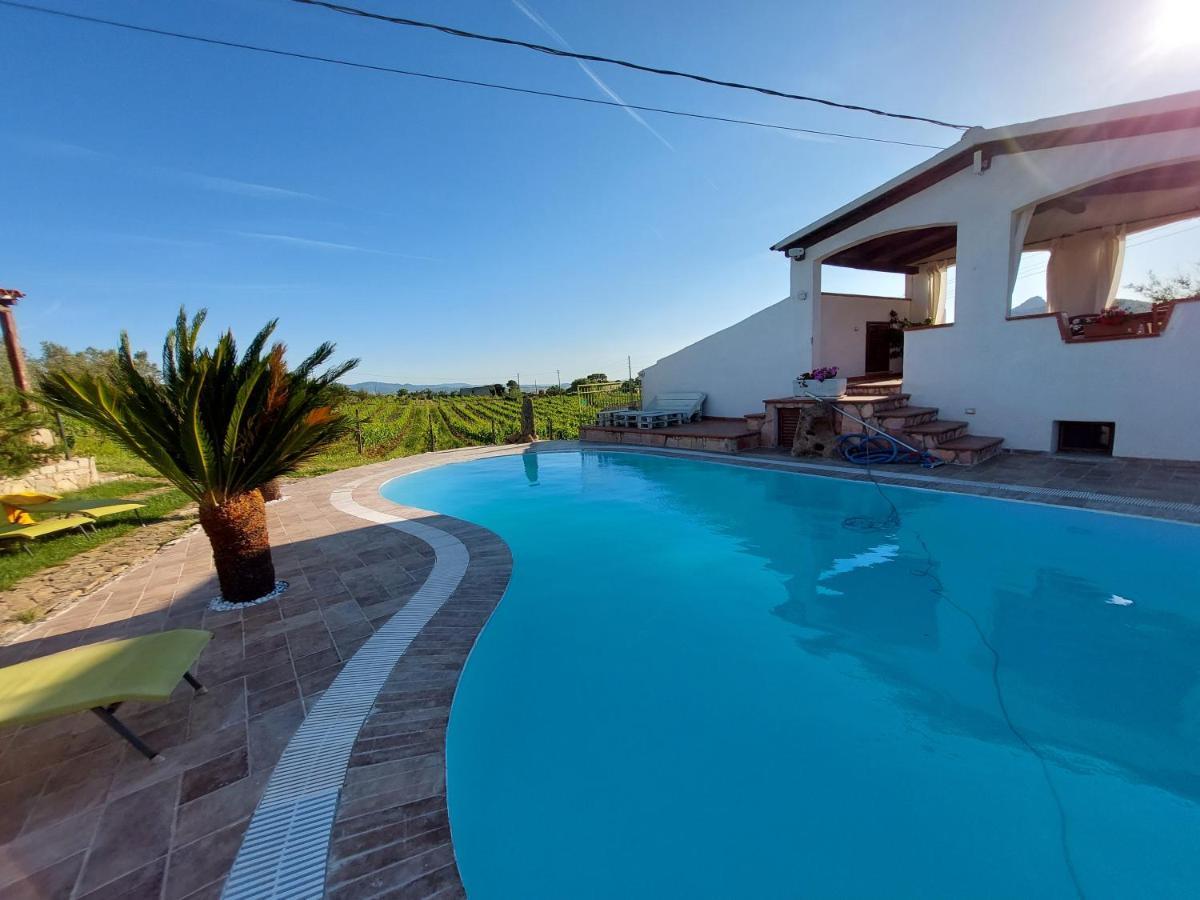 Agriturismo B&B Domo De Resteblas ベルキッダ エクステリア 写真