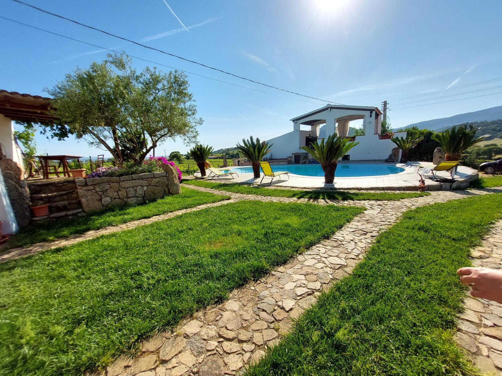 Agriturismo B&B Domo De Resteblas ベルキッダ エクステリア 写真