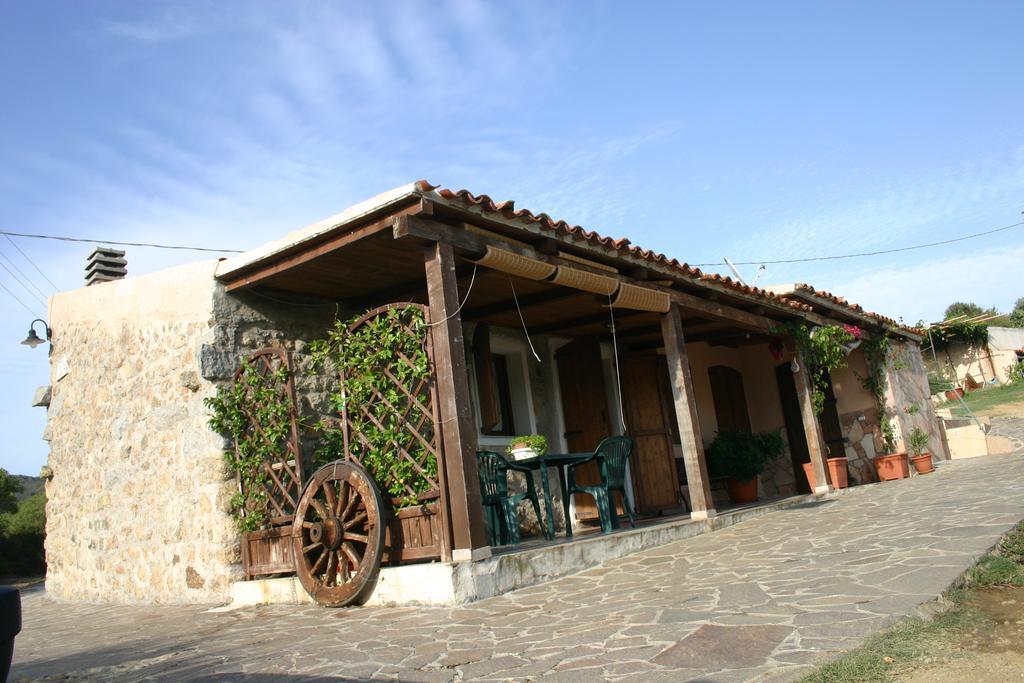 Agriturismo B&B Domo De Resteblas ベルキッダ エクステリア 写真